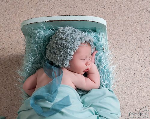 צלמת ניבוורן- תינוקת בגווני אקווה משגעים