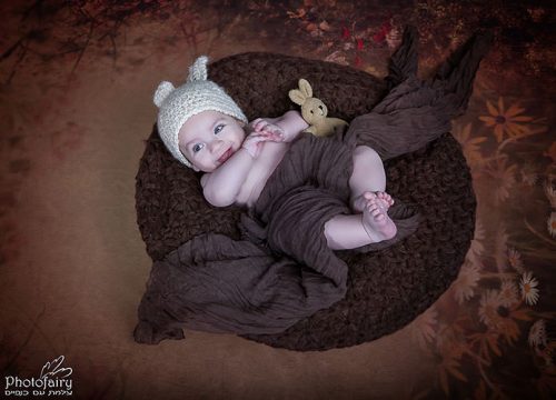 צילום תינוקות, תינוק ,שוכב על הגב ארנבי